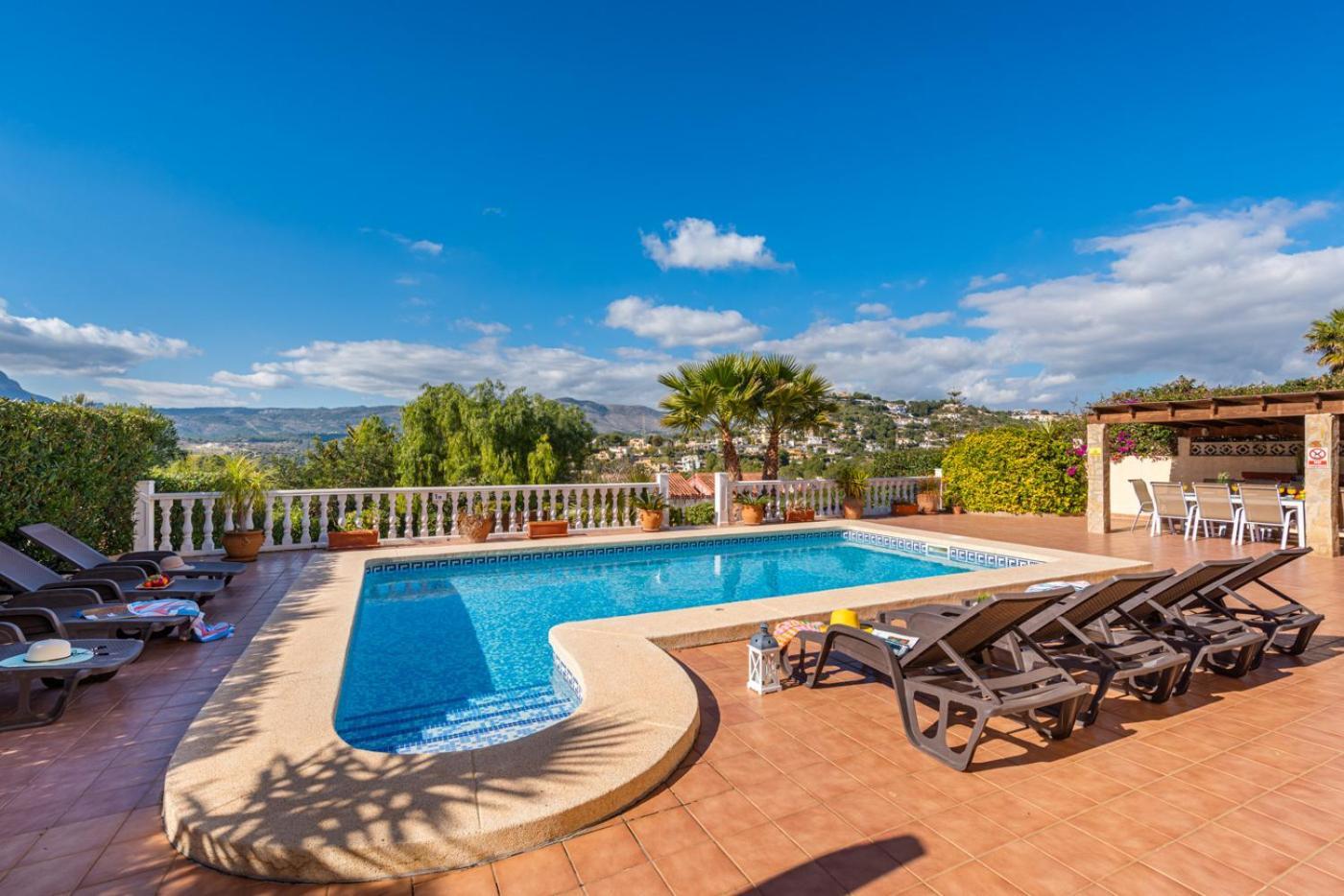 Villa Comodo - Plusholidays カルプ エクステリア 写真